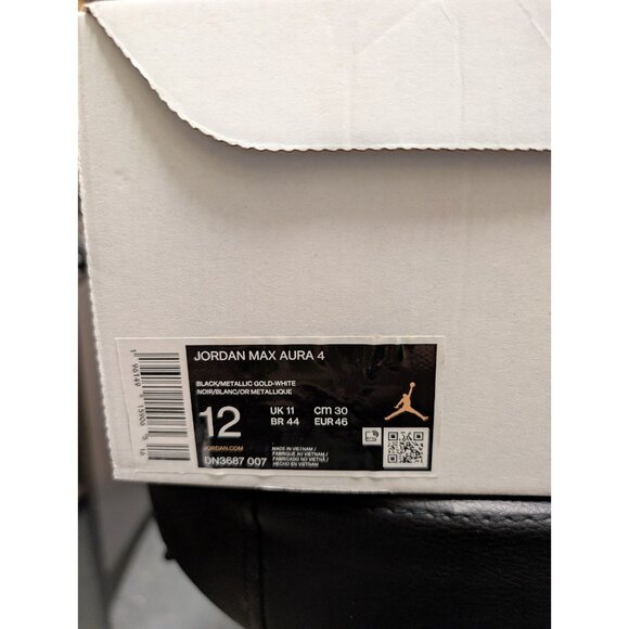 Air Jordan Max Aura 4 Gold Black Sneaker, Size 12 BNIB DN3687-007 - Picture 5 of 5